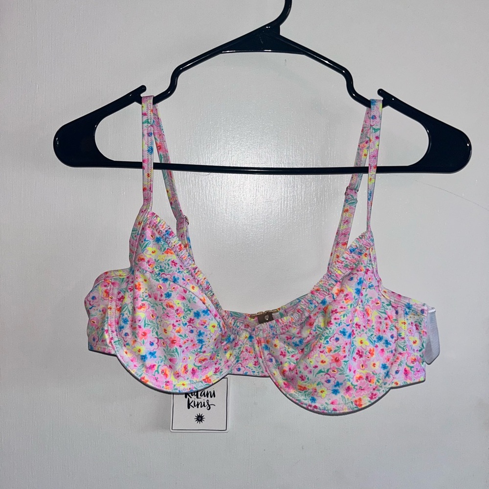 Kulani Kinis Multicolor Floral Bikini Top